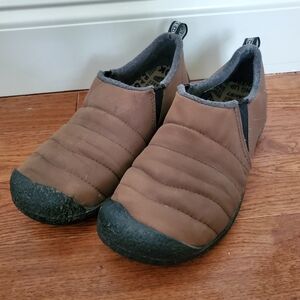 Keen Howser Mens Felt Slippers Size 9